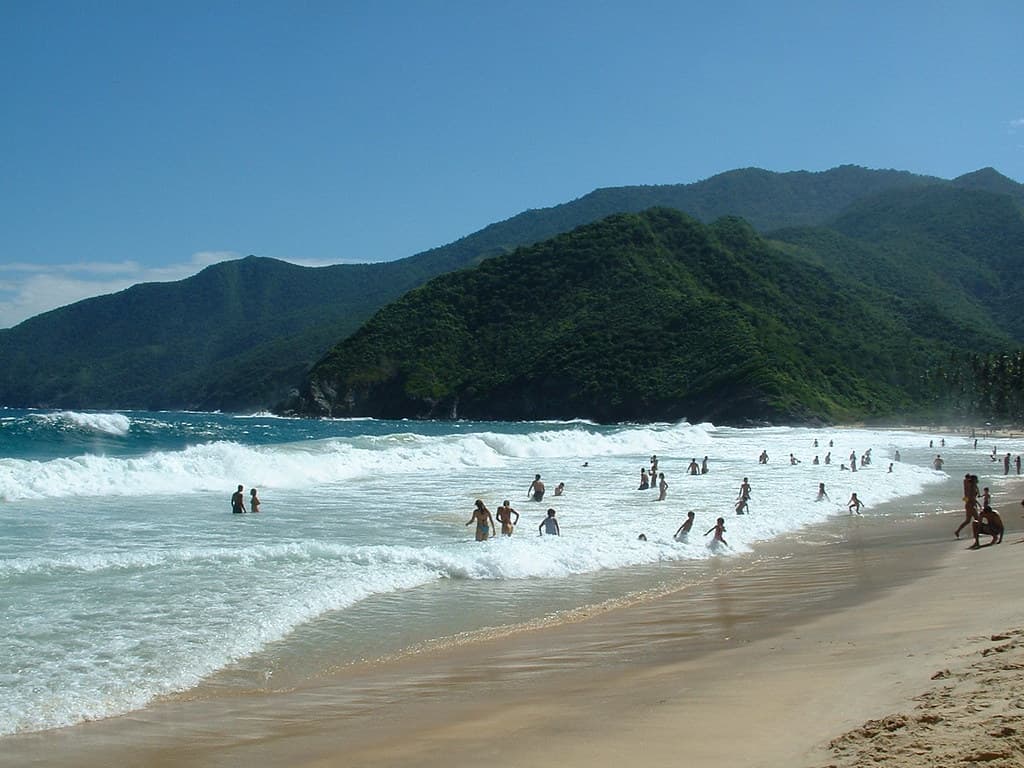 Playa El Diario de Choroní — photo by JunCTionS