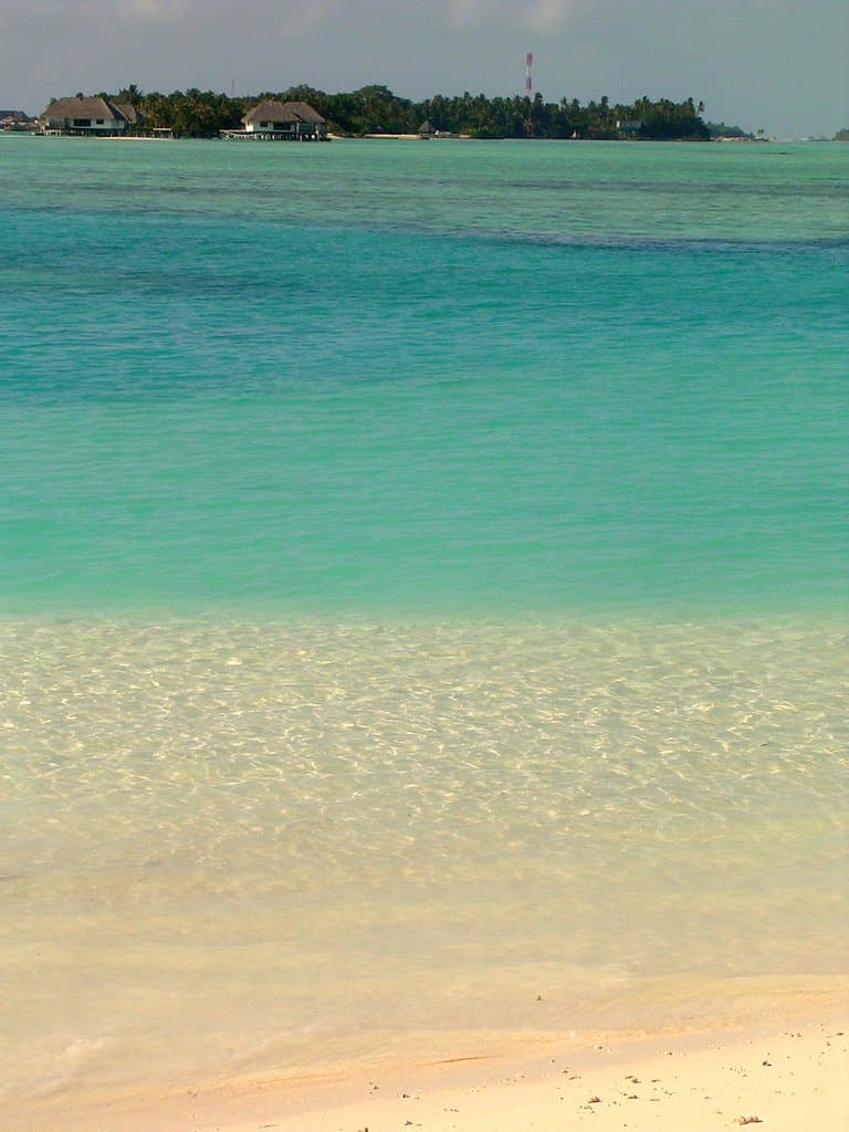Himmafushi North Beach — photo by Abbiateci64