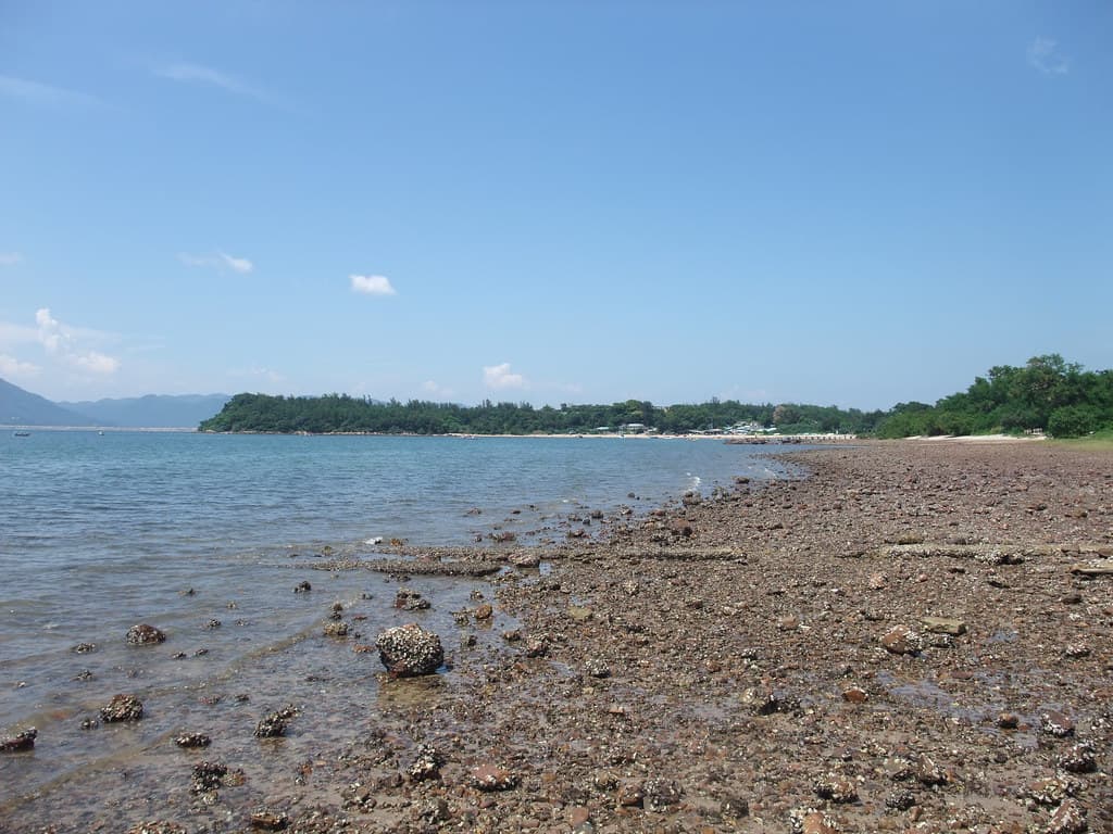 Ma Shi Chau Beach — photo by minghong