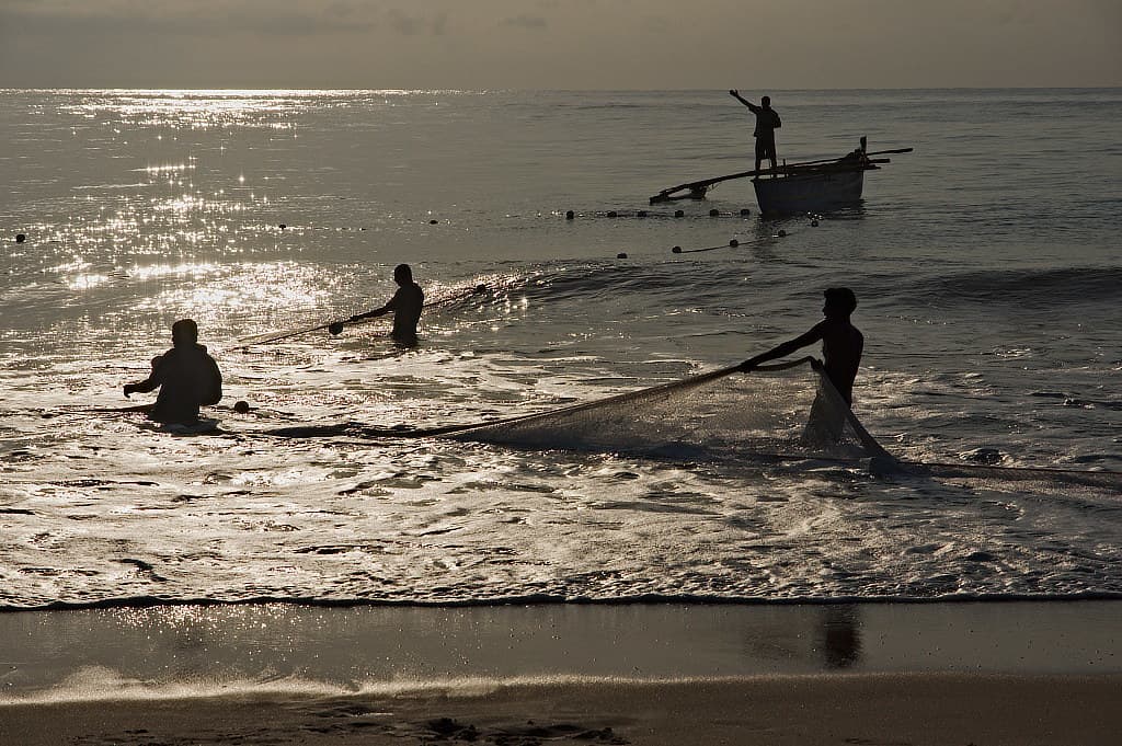 Batticaloa Main Beach — photo by springm / Markus Spring