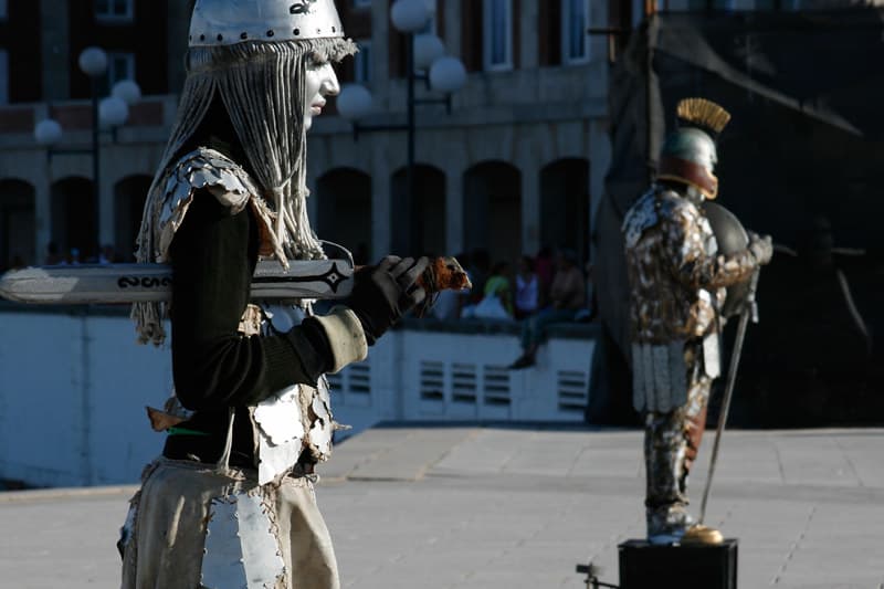 Estatuas humanas