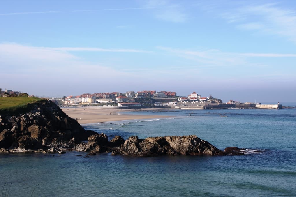 Playa de Luaña — photo by jlastras