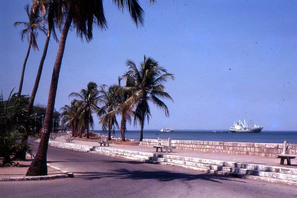 Amborovy Beach