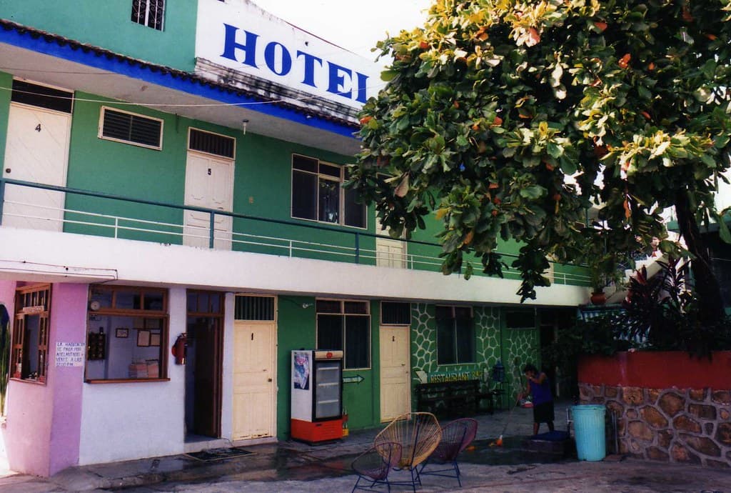 Hotel El Crucero
