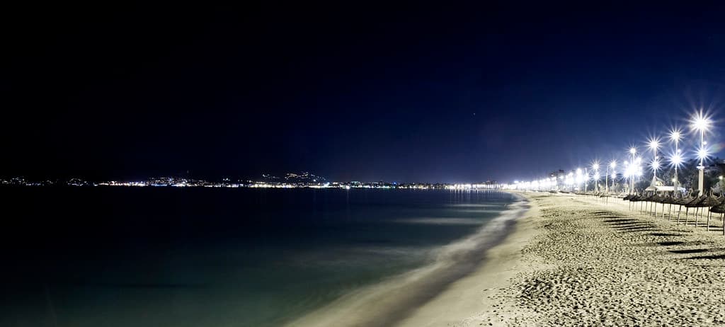 Ciutat Jardí Beach — photo by Arguez