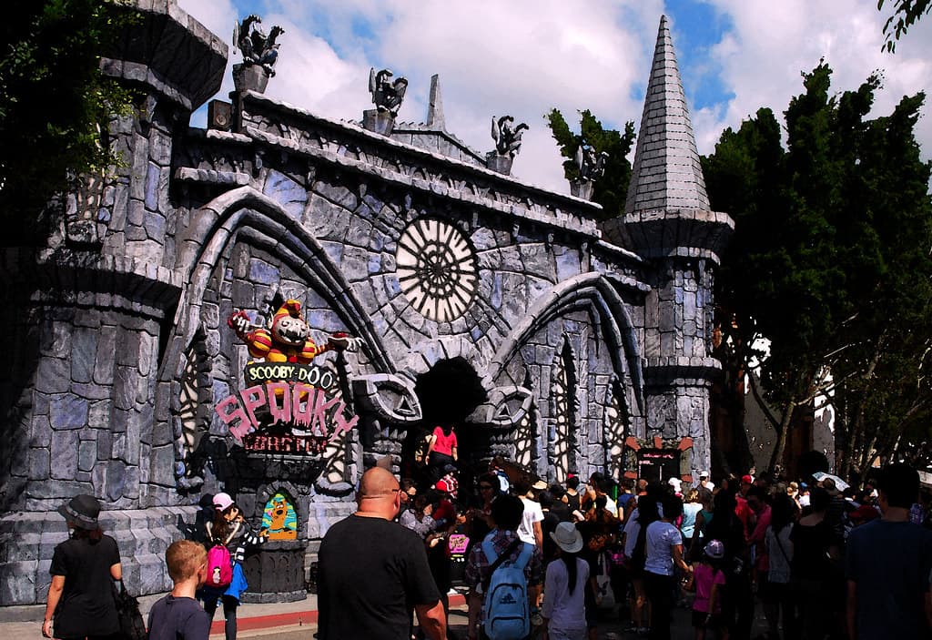 Scooby Doo's Spooky Coaster