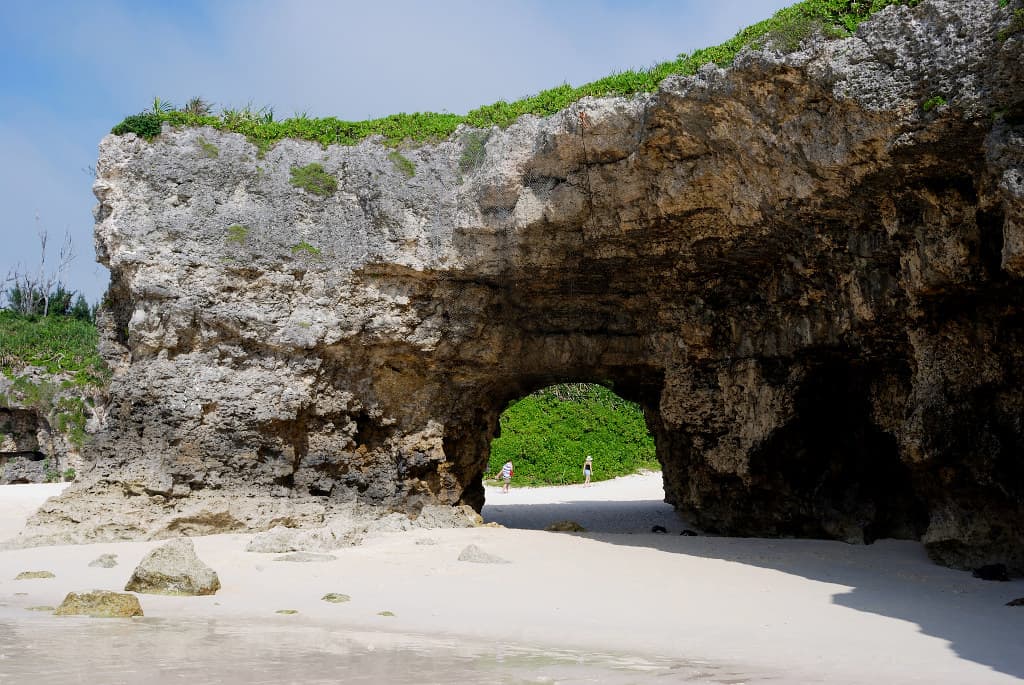 Ikema Ohashi Beach — photo by Martin Haesemeyer