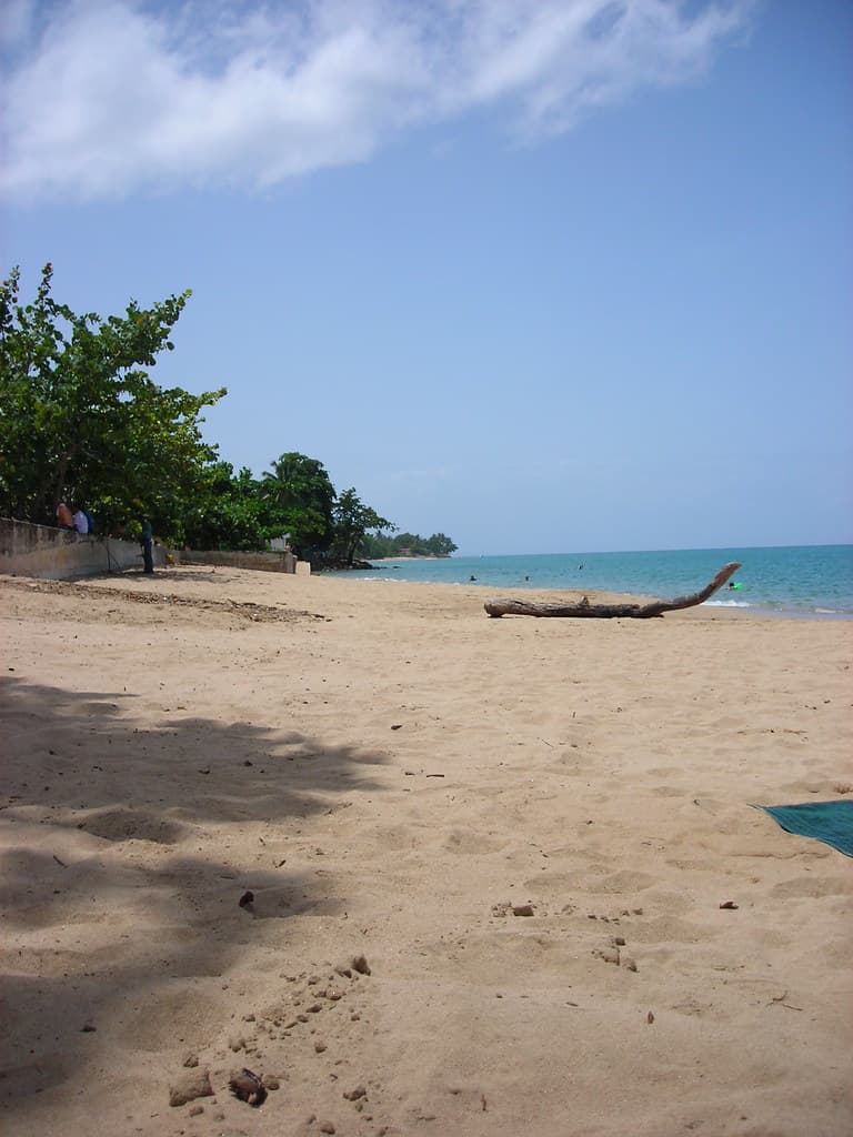Steps Beach — photo by pixelyne