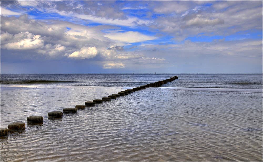 Ückeritz Achterwasser Beach — photo by Romtomtom