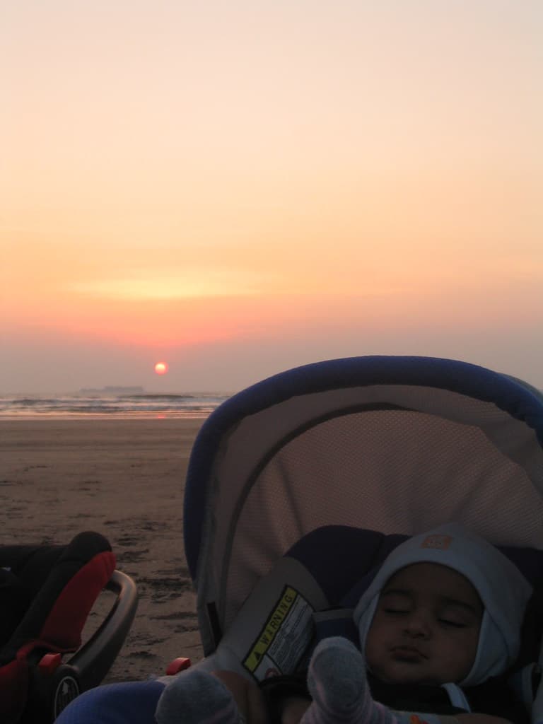 Aten sleeping at the beach