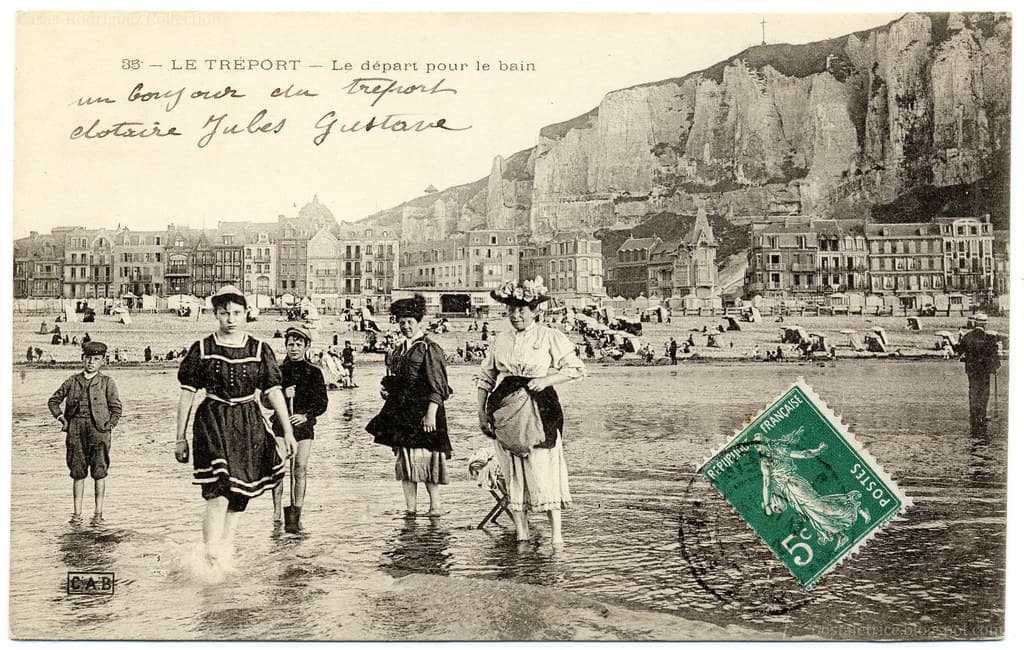 Bold Bathers at Le Tréport: Are You Talkin' To Me...? (c.1910)
