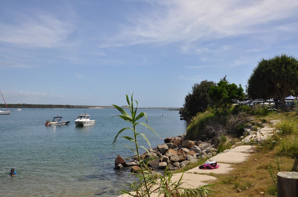 Whiting Beach, Yamba, NSW, looking from land towards Hickey Island and upstream of the Clarence River (middle wall) and towards Moriarty's Wall/Beach at Iluka NSW