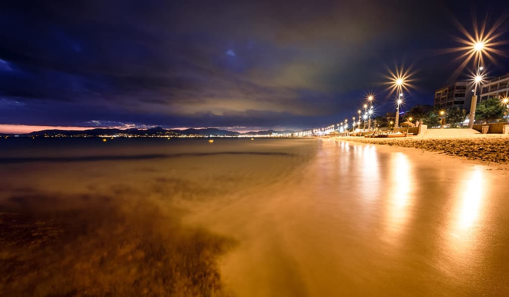 Ciutat Jardí Beach