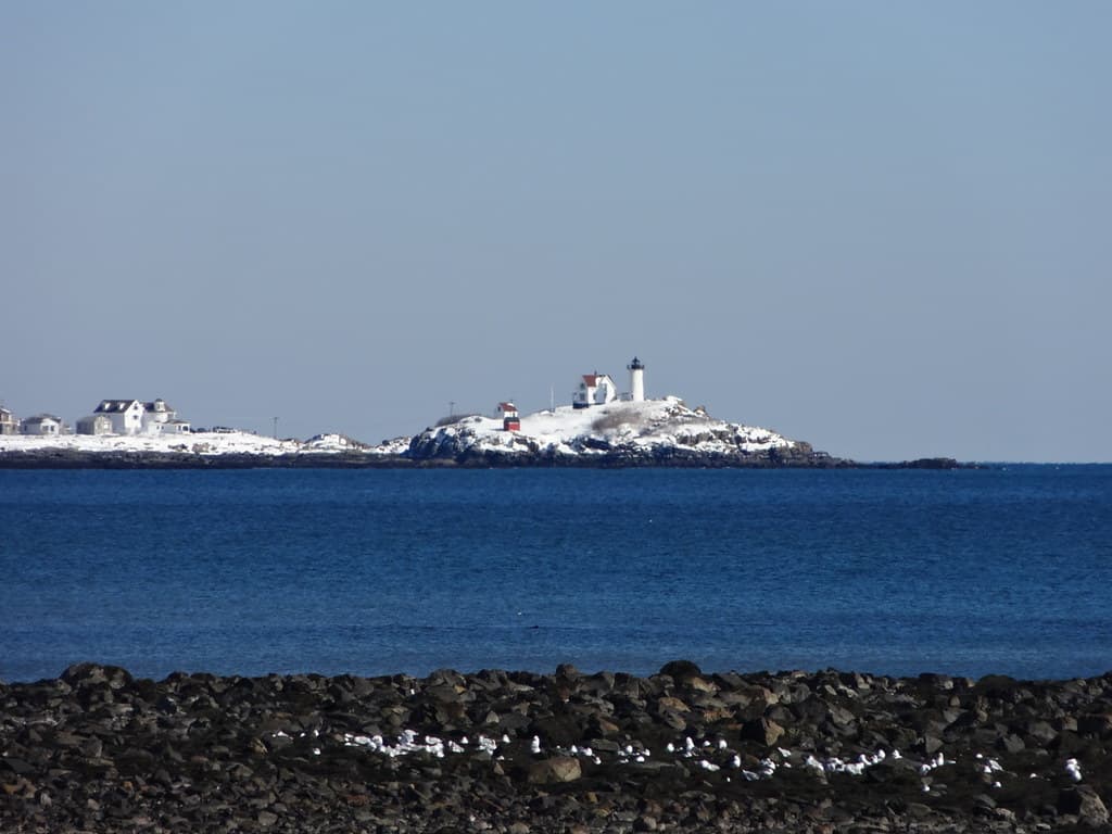 View of Nubble Light from Long Beach Ave (with Zoom)