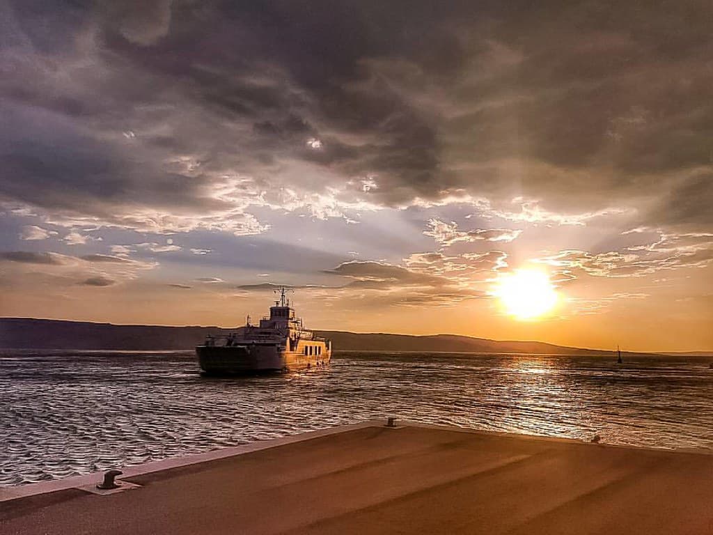 Straško Beach — photo by Zrce Beach