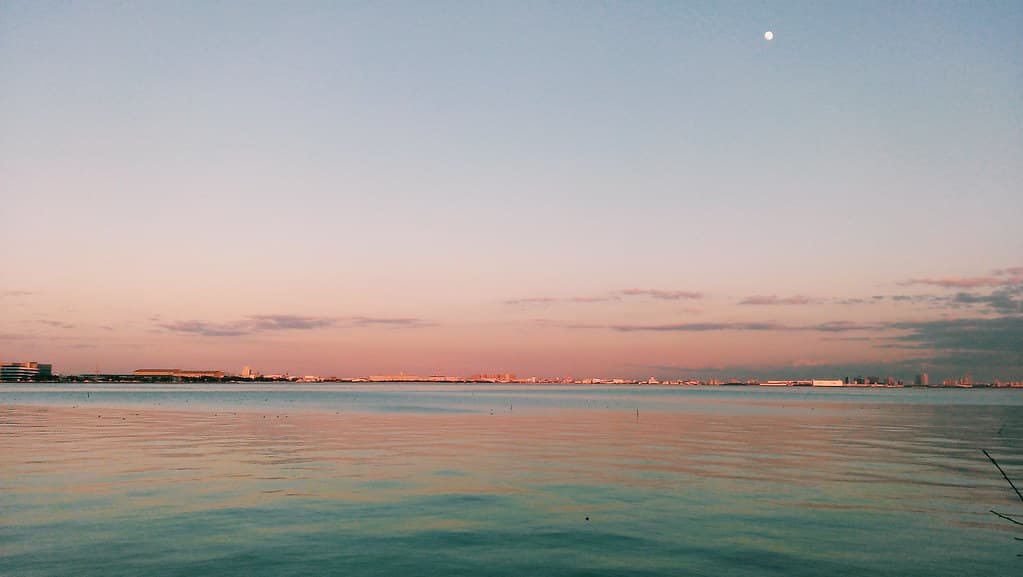 Futtsu Sanbanze Beach — photo by tatu.nasu