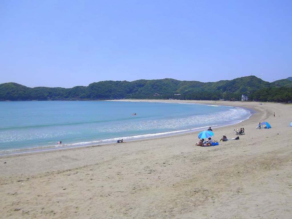 Nakagi Beach — photo by izunavi