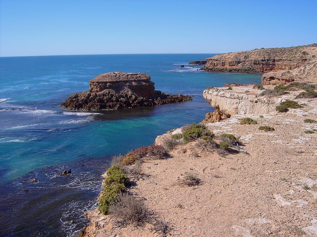 Streaky Bay. Wild coastline near Streaky Bay.