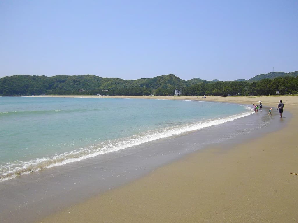 Nakagi Beach — photo by izunavi