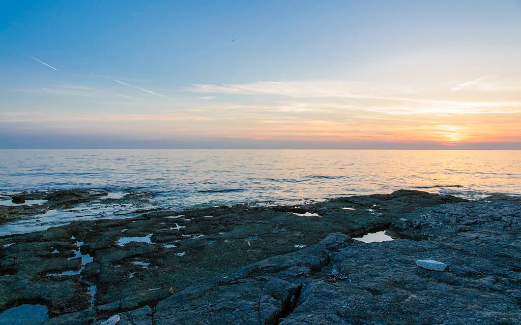 Karpinjan Beach — photo by ruprechtl