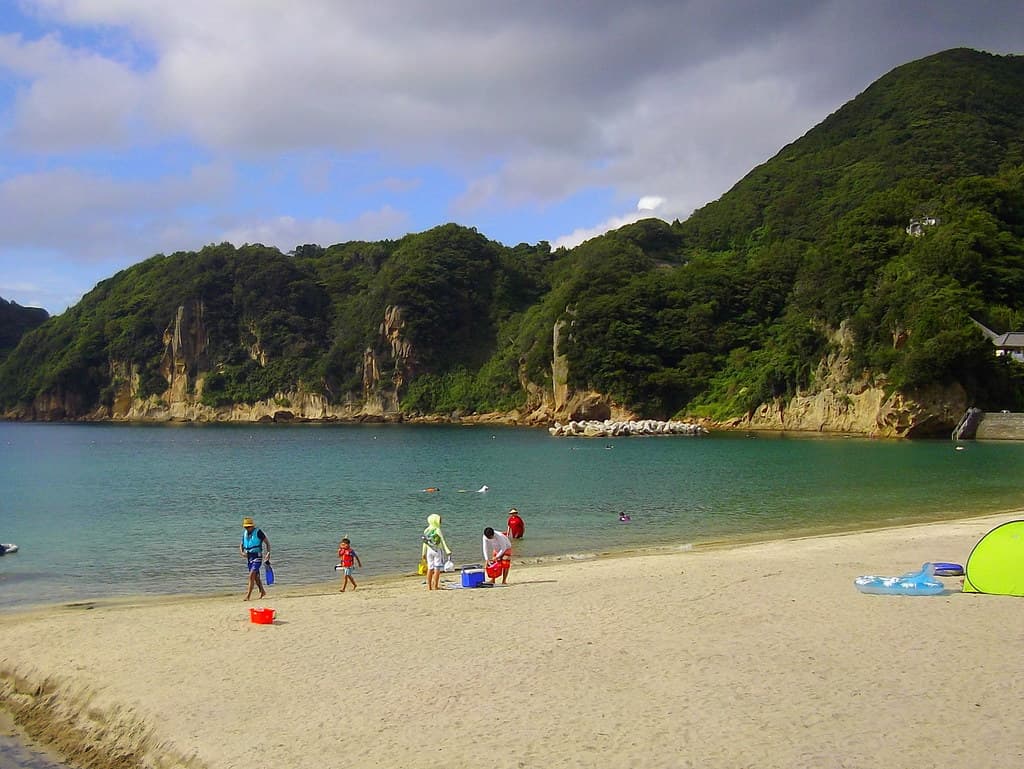Kumomi Beach — photo by izunavi
