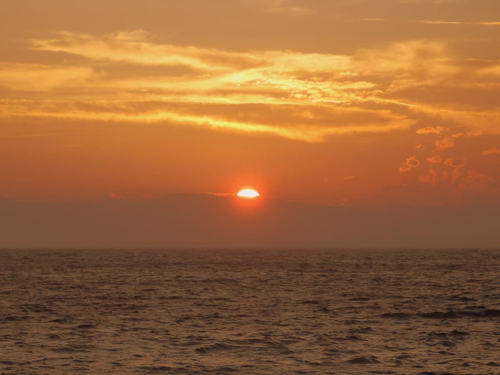 Iwai Beach — photo by izunavi