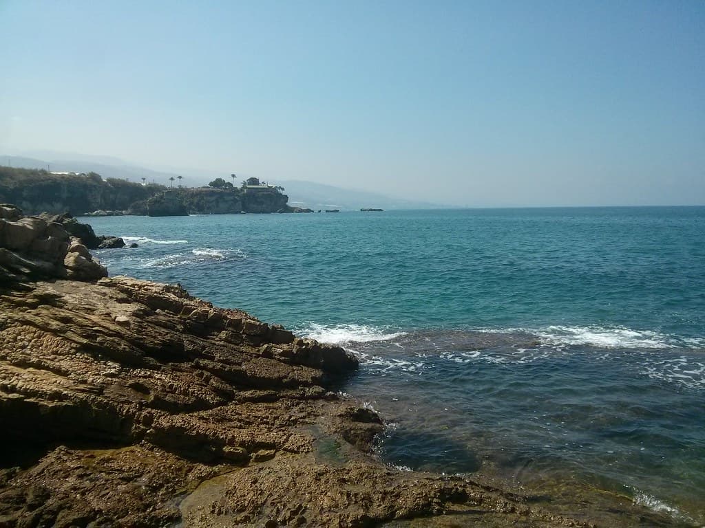 Byblos Public Beach — photo by Bumi