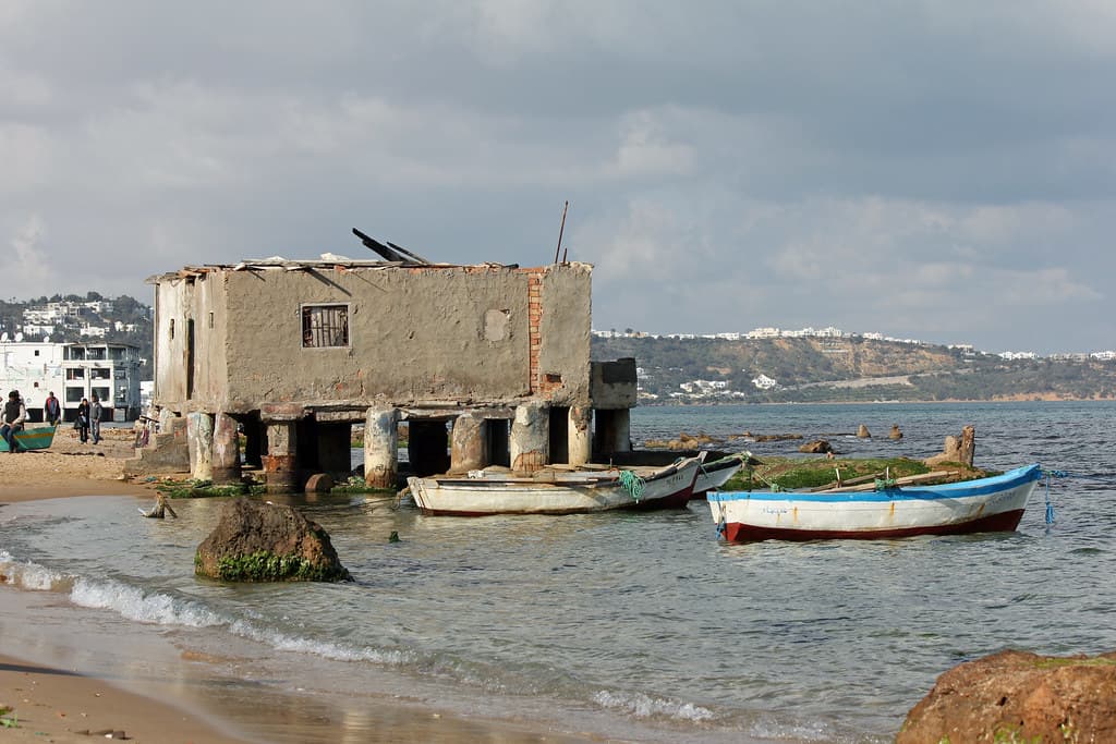 Cité El Khalil Beach — photo by hans pohl