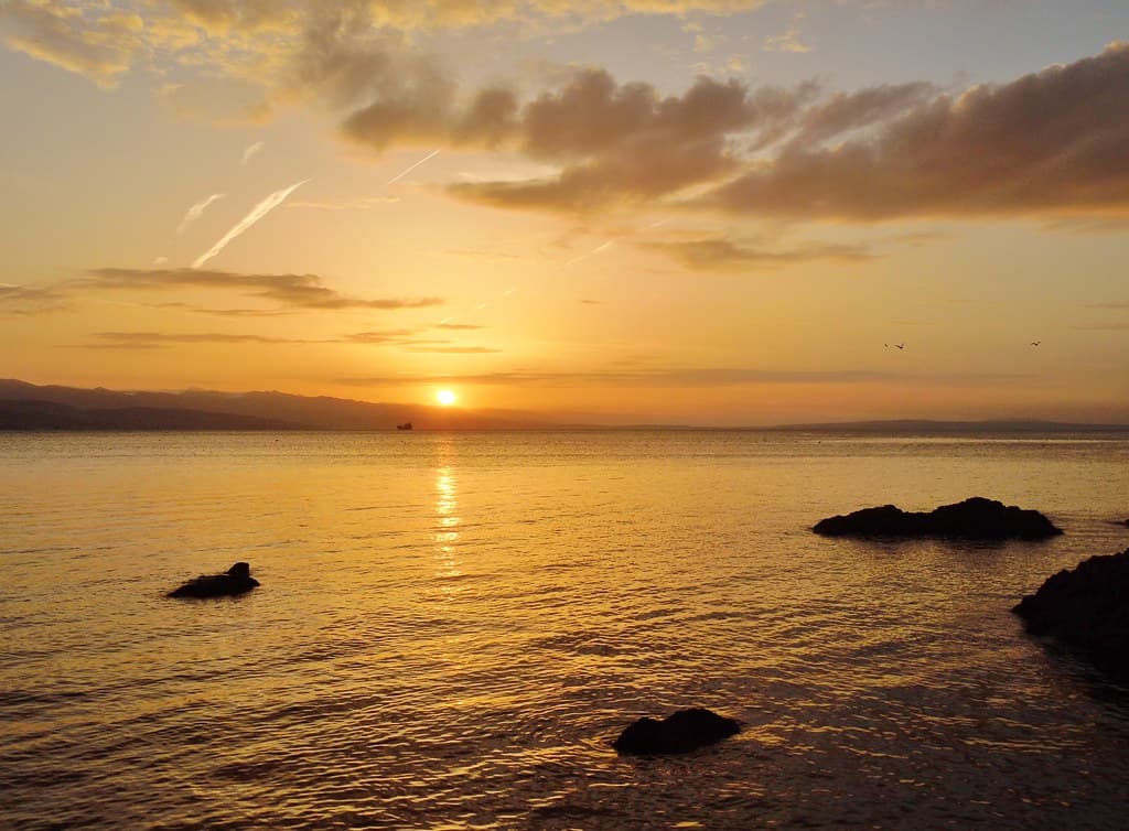 Lipovica Beach — photo by Konstantin's Europe and more Thx4˃3MMviews