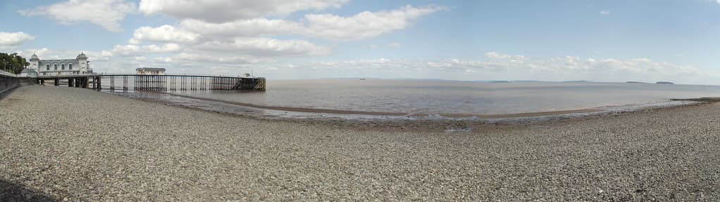 Penarth Beach — photo by ell brown