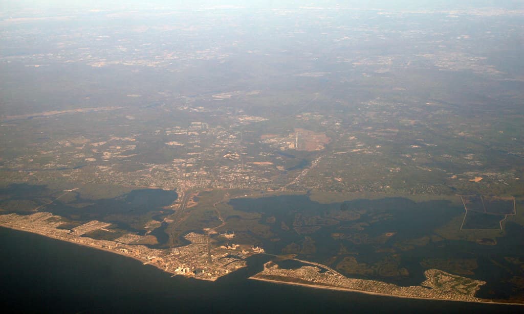 2010_04_28_bos-rdu_230