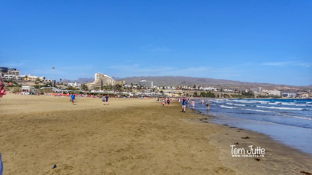 Playa de Maspalomas — photo by HereIsTom