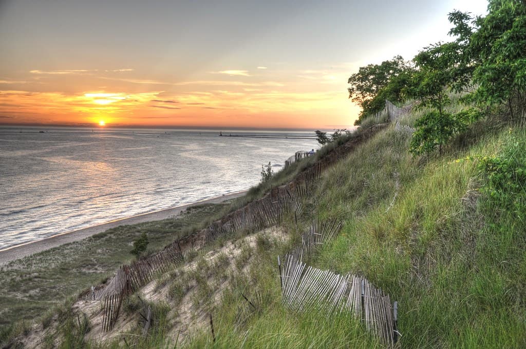 Muskegon State Park Beach