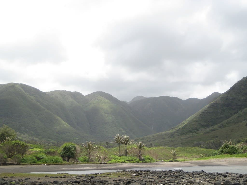 Halawa Beach Park, Moloka'i: Valley
