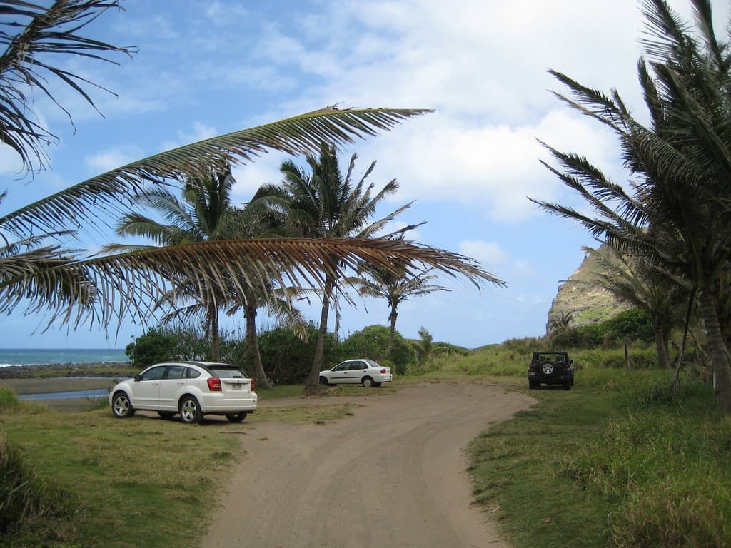 Halawa Beach Park, Moloka'i: Parking Area