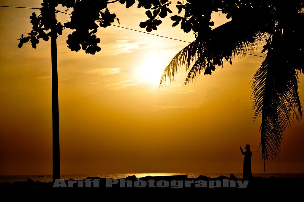 Pantai Cahaya Bulan, Kelantan Malaysia
