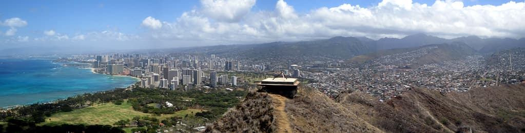 O'ahu - Honolulu: Diamond Head State Monument - Waikiki from Fire Control Station Diamond Head