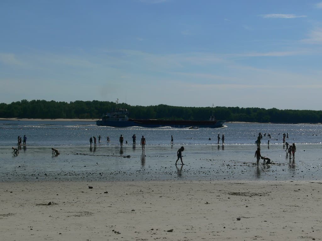 Hetlinger Schanze Beach — photo by www.publizieren-im-netz.de