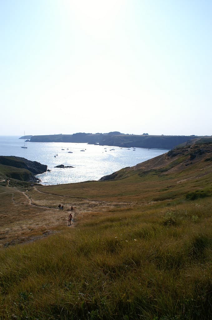 Morbihan : Belle-île-en-mer : plage d'Herlin.