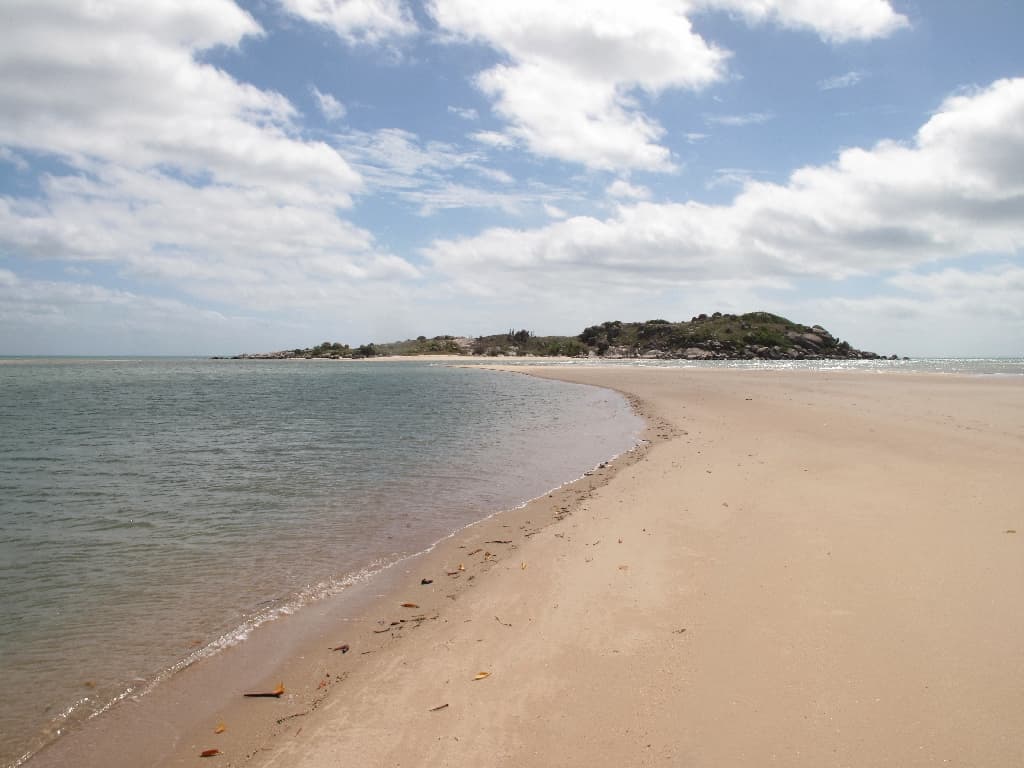 Nhulunbuy Beach
