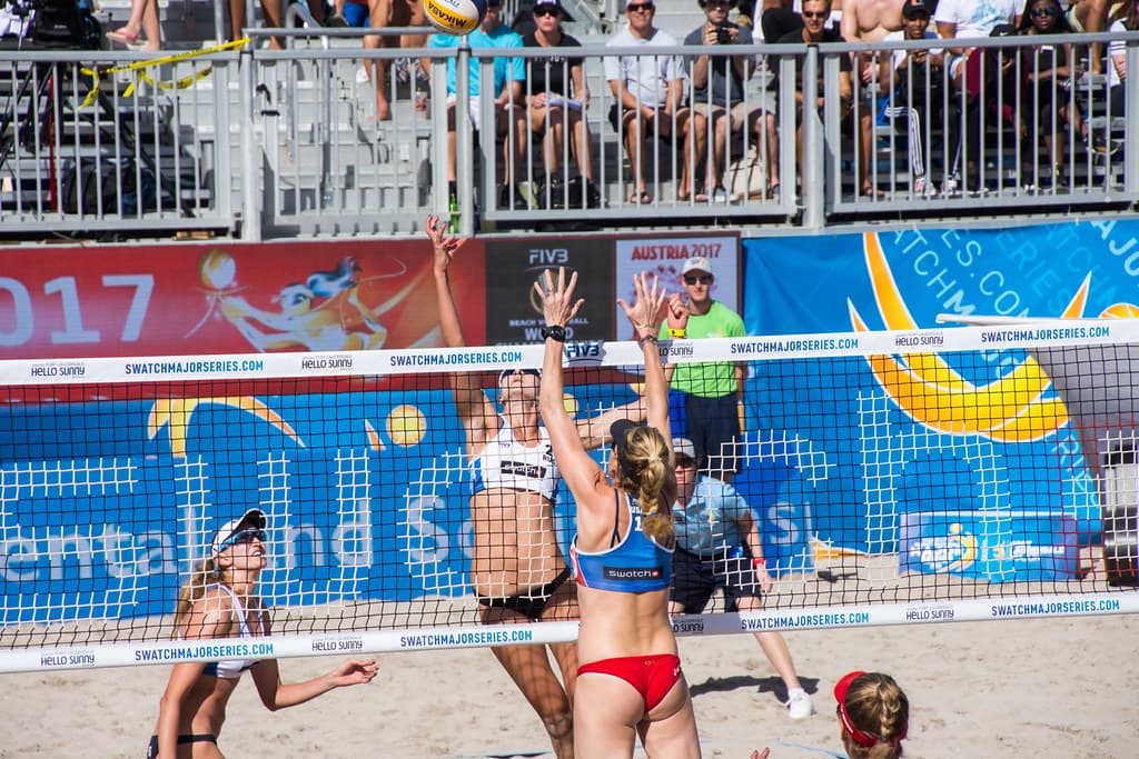 Match 57: Round of 16: USA vs. Russia