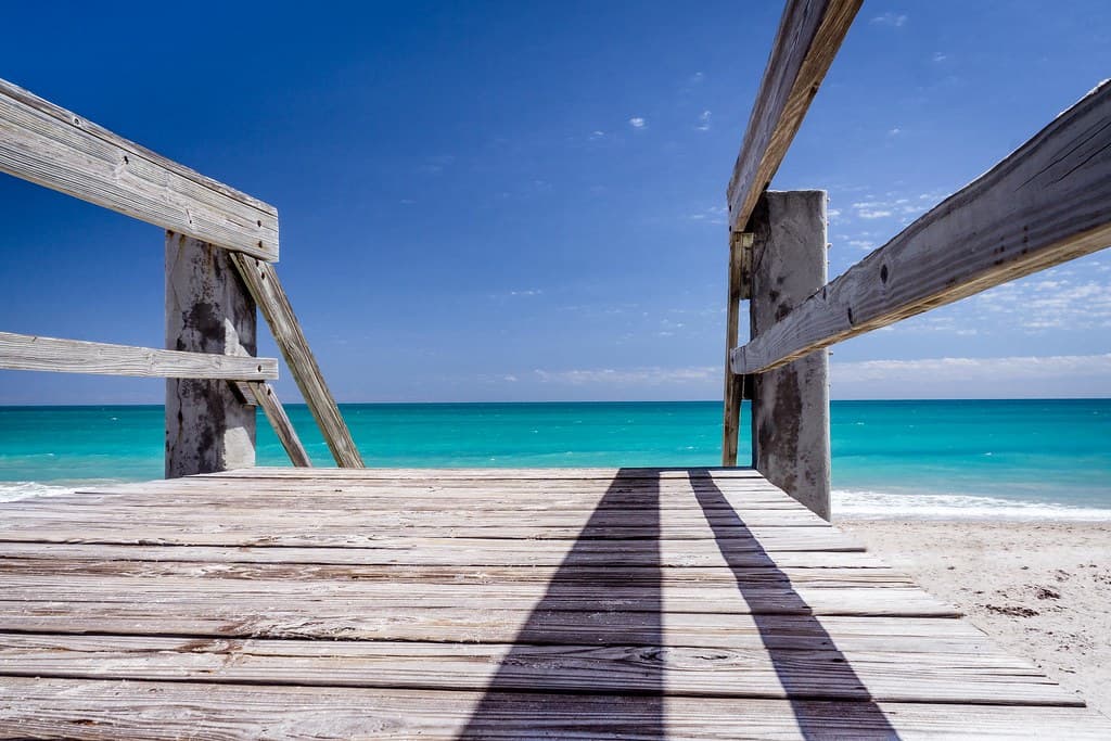 The beckoning beach