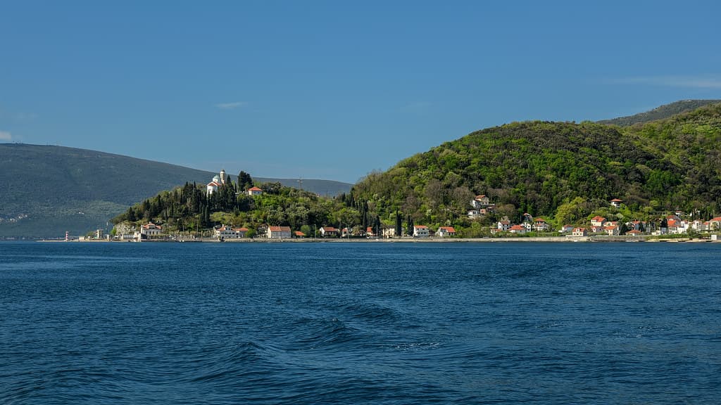 Kumbor East Beach — photo by Jorge Franganillo