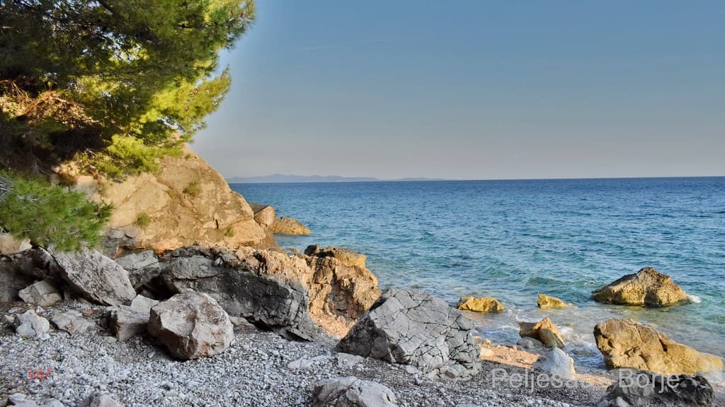 Divna Beach — photo by Miroslav Vajdić