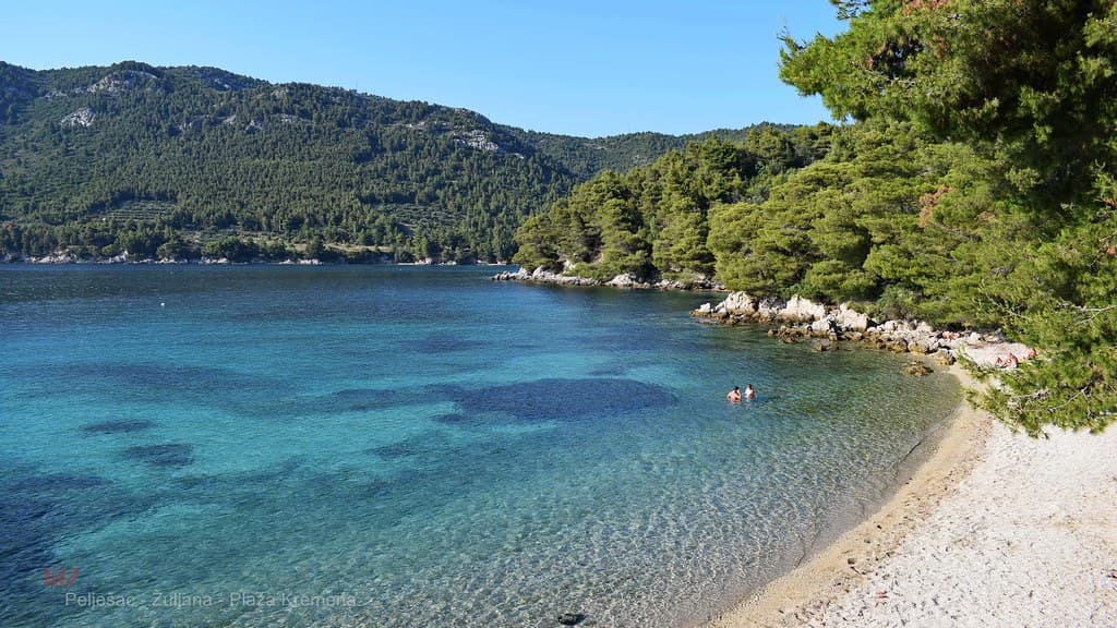Vučine Beach — photo by Miroslav Vajdić