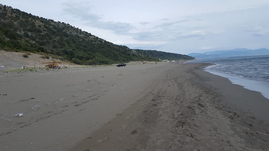 Rana e Hedhun Beach — photo by openstreetmap_albania