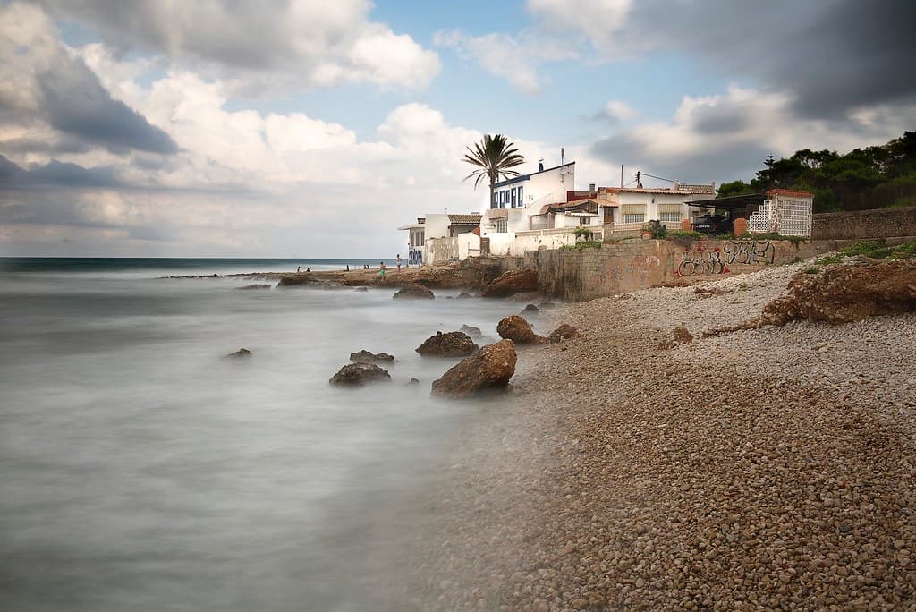 Playa de Les Marines — photo by manolo guijarro