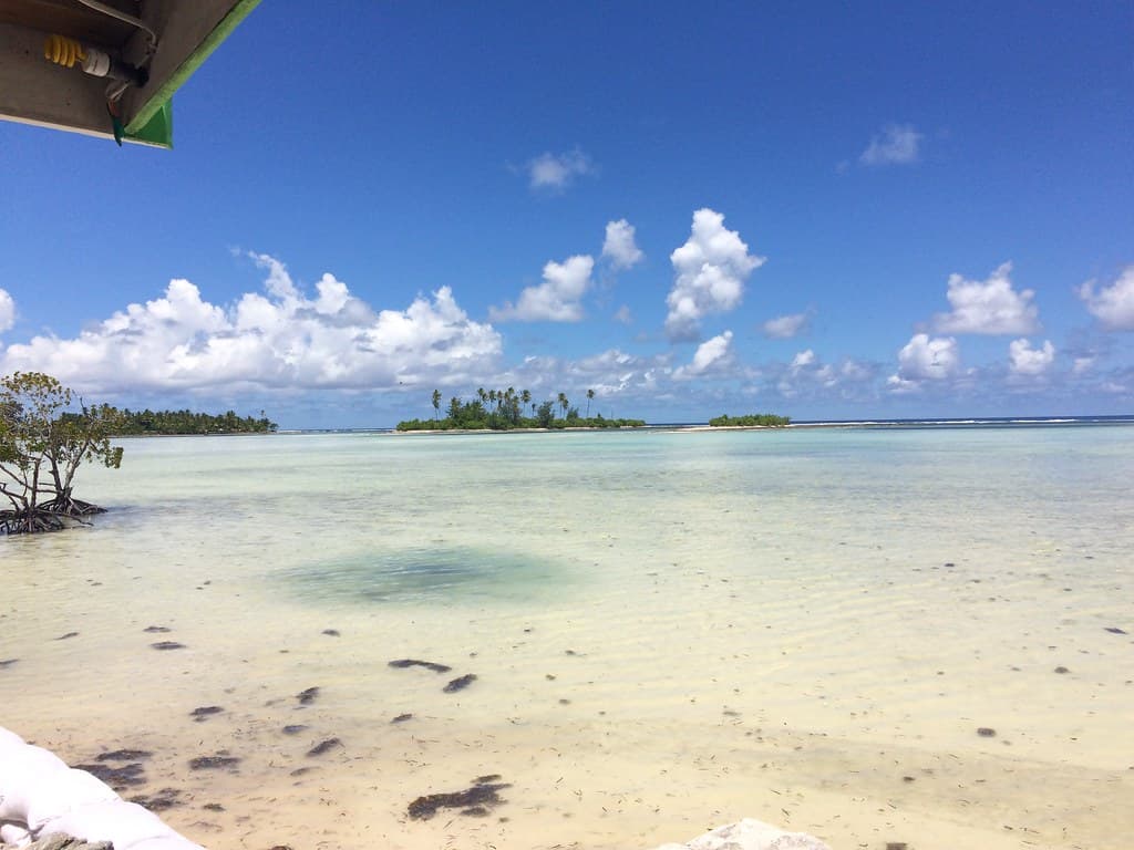Ambo Beach — photo by hypermobility