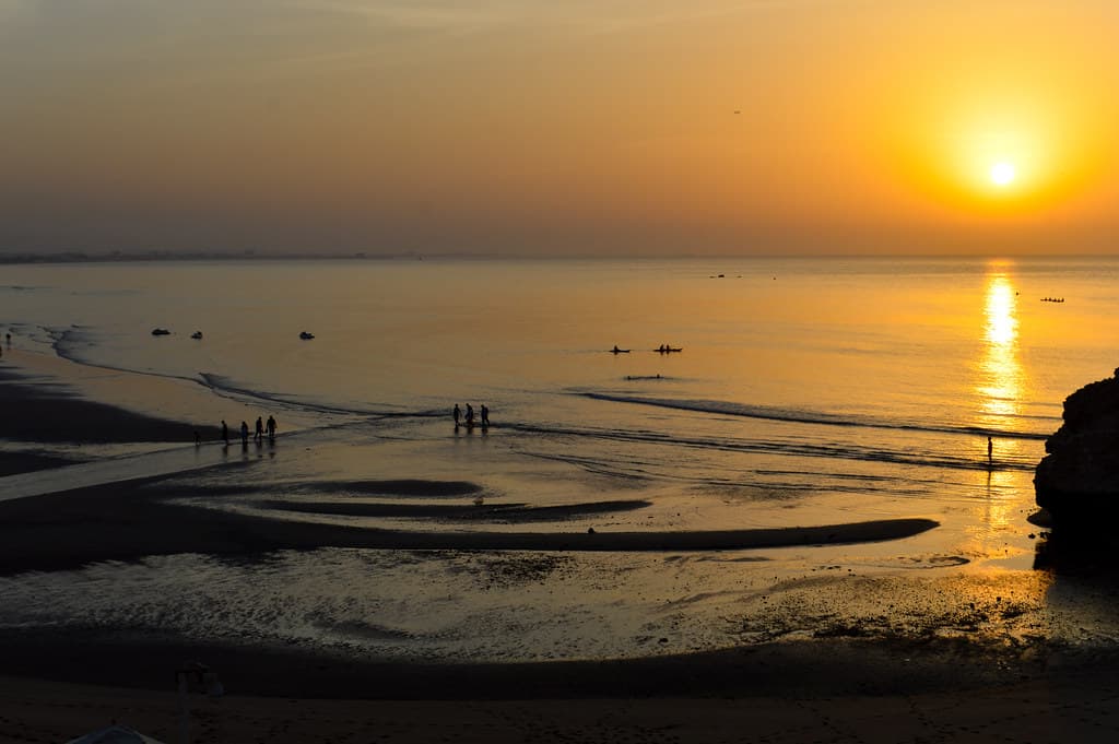Qurum Beach — photo by Francisco Anzola