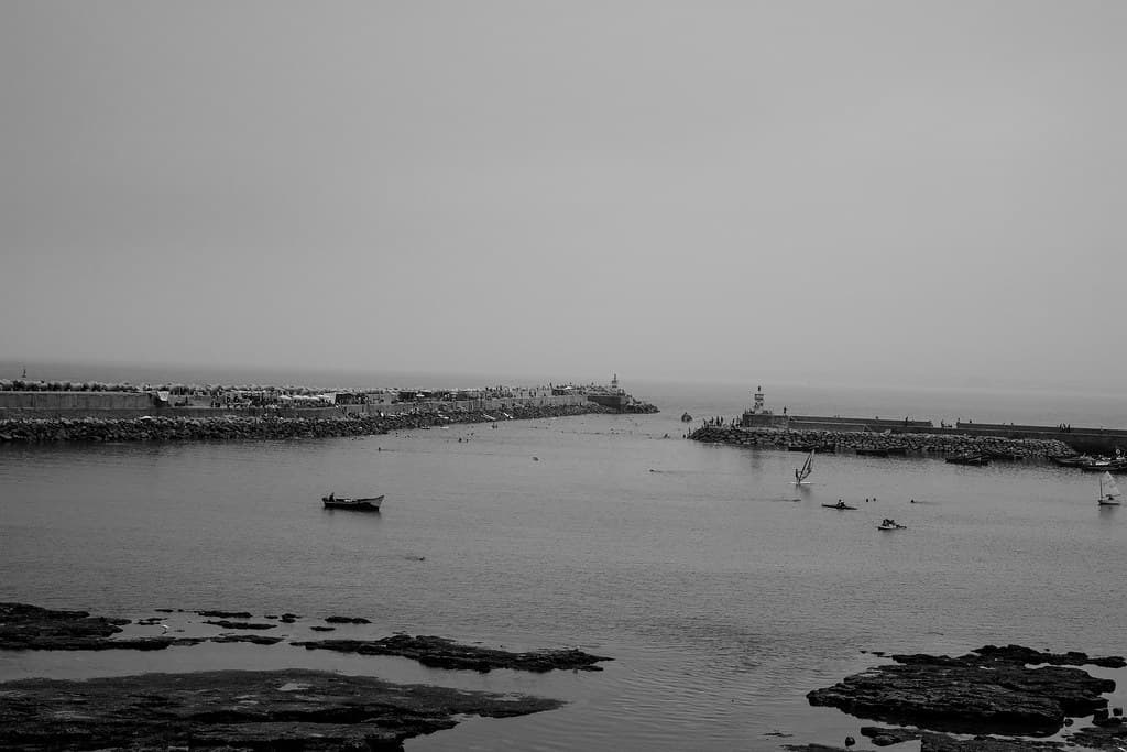 Monochrome Beach!